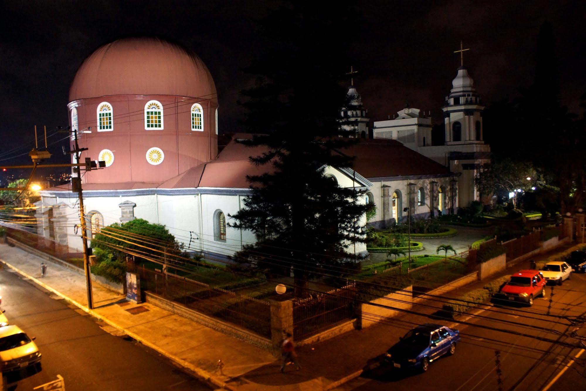 Hotel Catedral Casa Cornejo - Costa Rica 阿拉胡埃拉 外观 照片